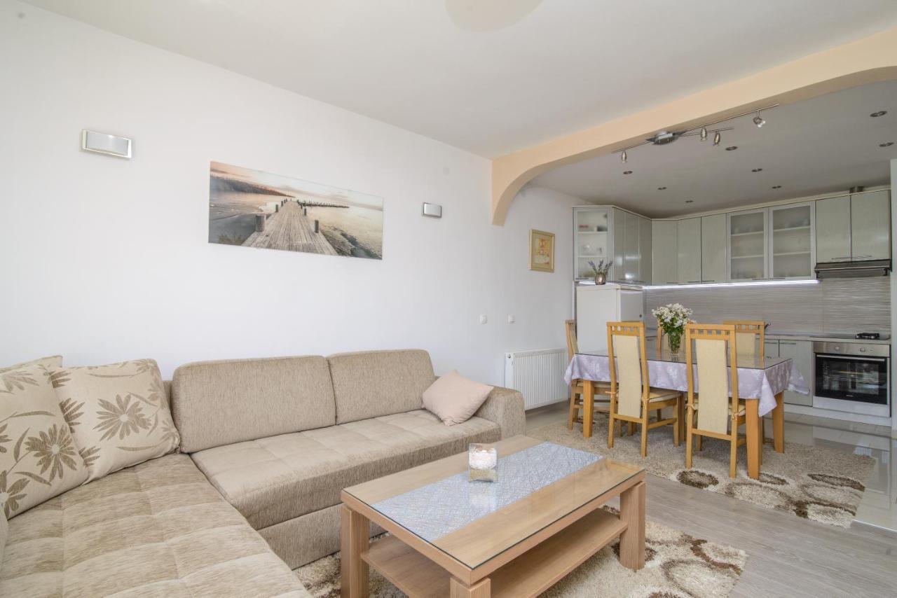 Apartments Tonka Trogir Luaran gambar