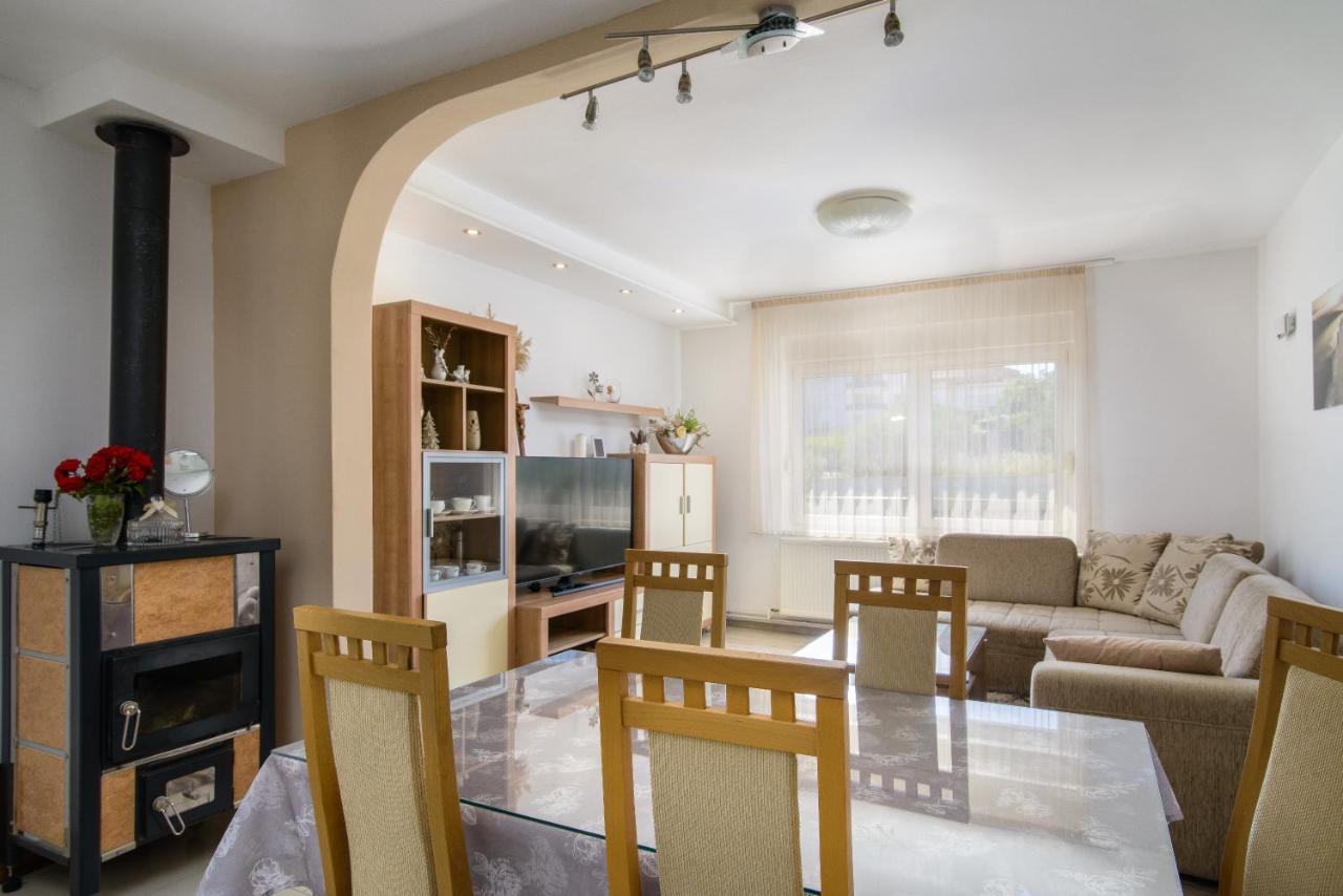 Apartments Tonka Trogir Luaran gambar