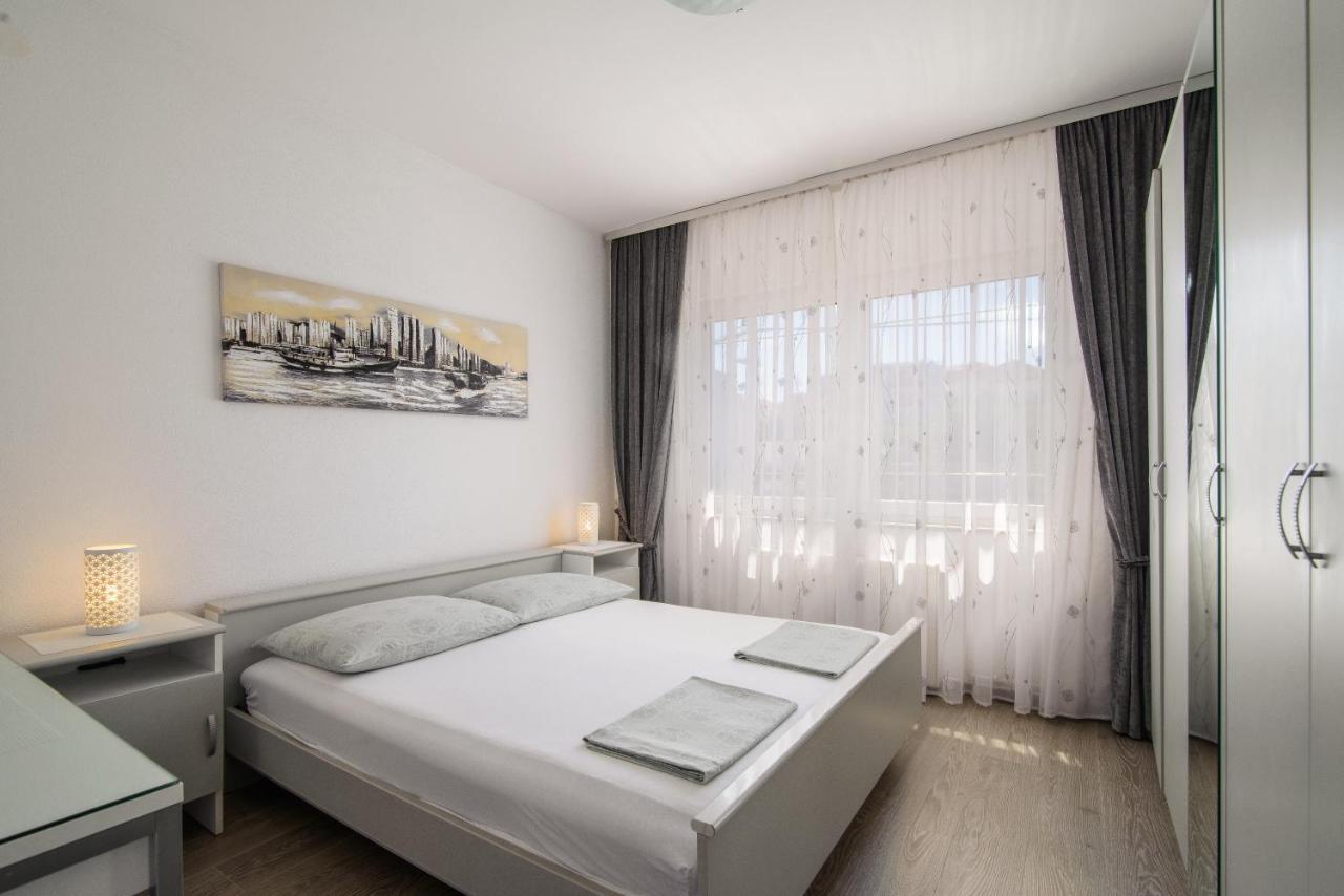 Apartments Tonka Trogir Luaran gambar