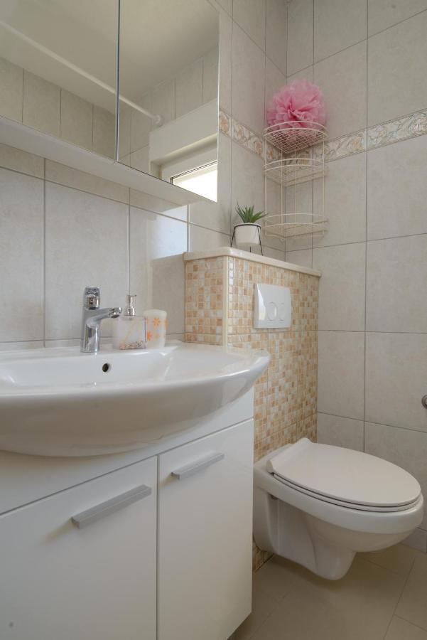 Apartments Tonka Trogir Luaran gambar