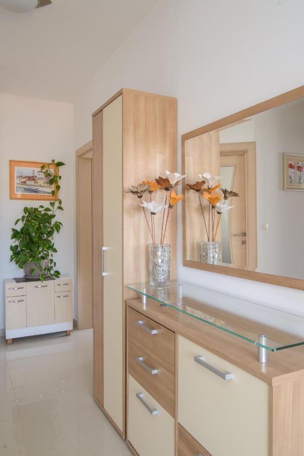 Apartments Tonka Trogir Luaran gambar