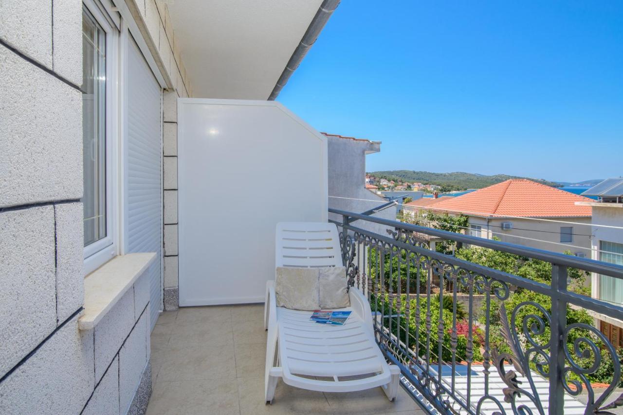 Apartments Tonka Trogir Luaran gambar
