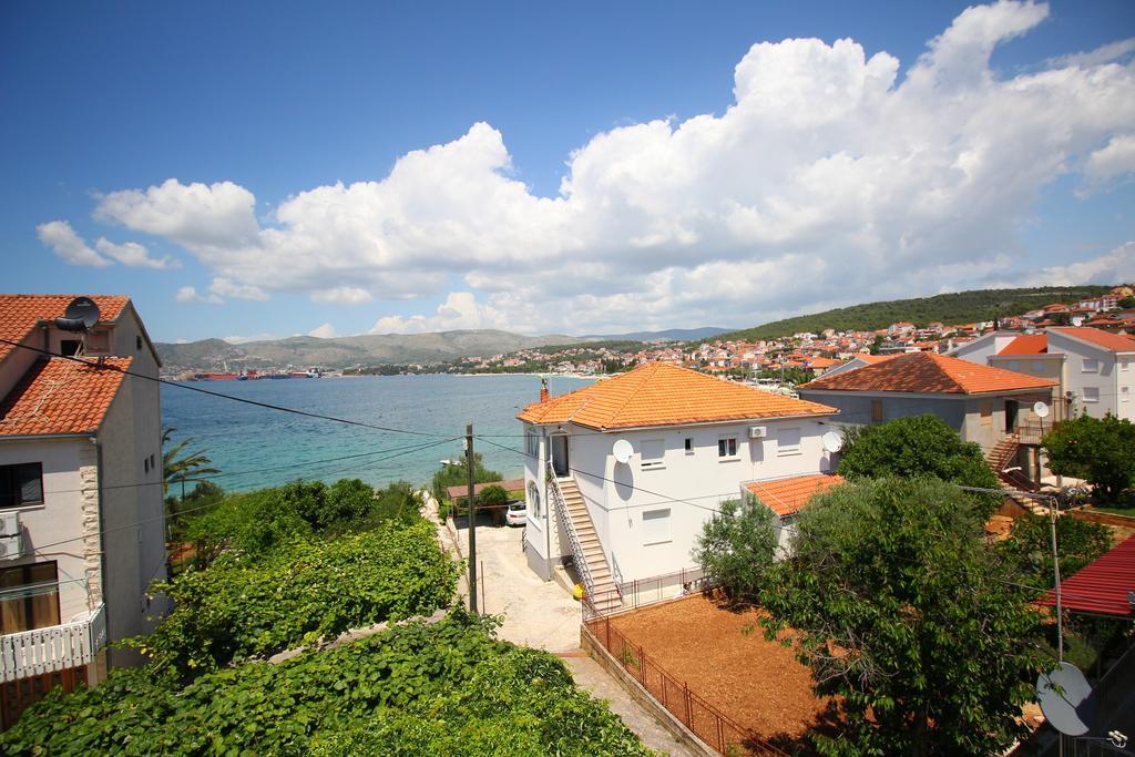 Apartments Tonka Trogir Bilik gambar